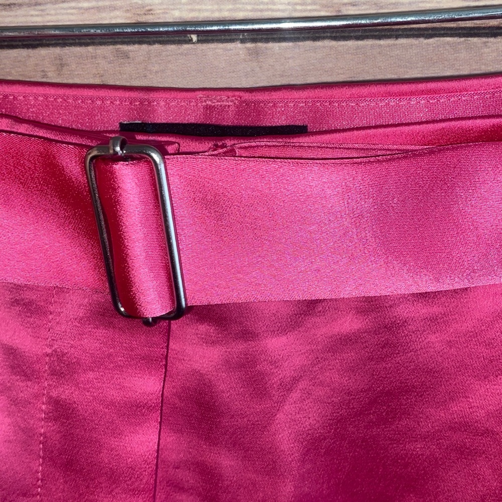 NWT Express Satin Shorts With Belt Size 10 - Picture 2 of 8